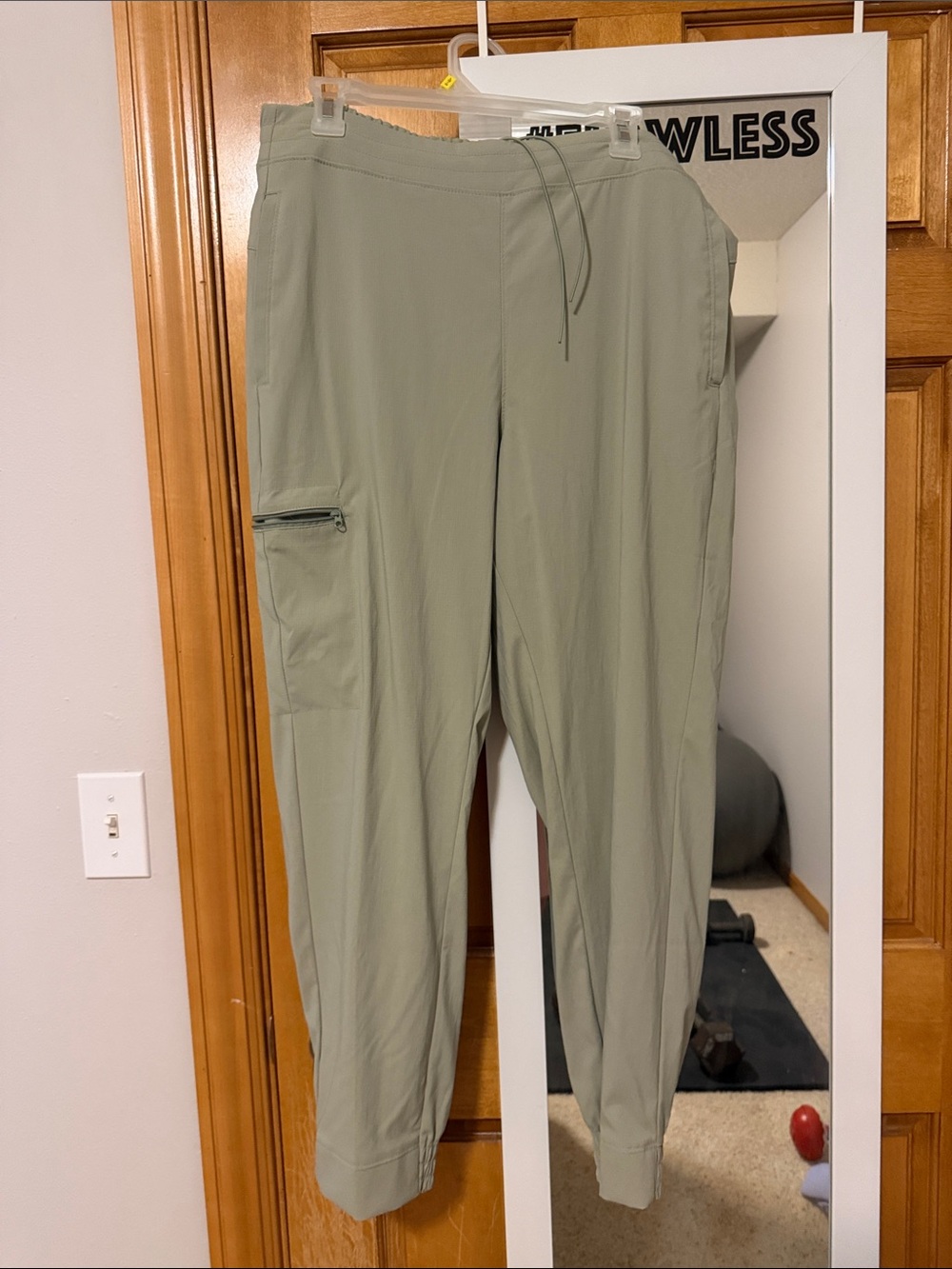Columbia Light Sage Joggers